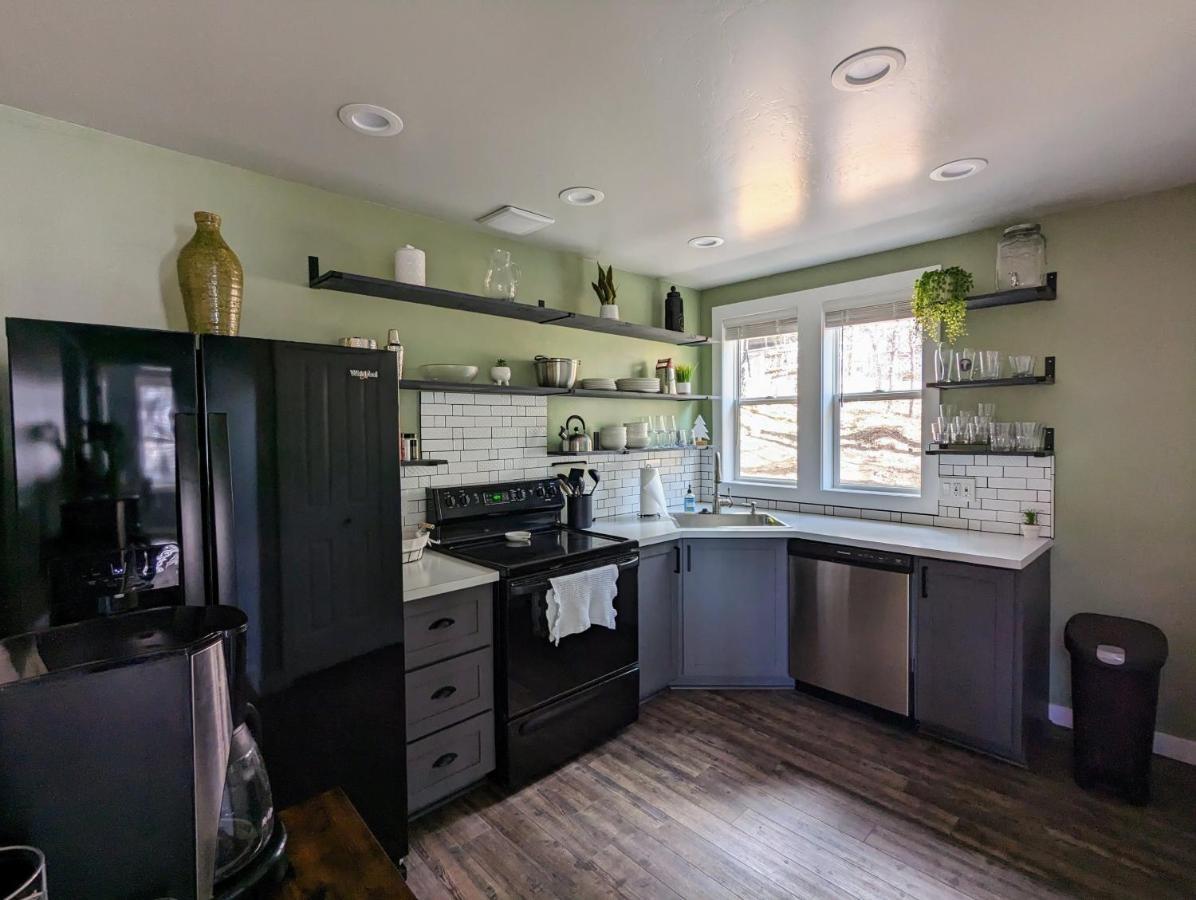 Hillside Hangout 3Bd/2Ba, Elevated Deck Sunsets Pinetop-Lakeside Exterior photo